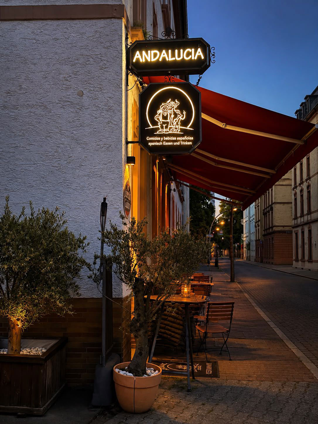 Restaurante Andalucía in Frankfurt bei Nacht